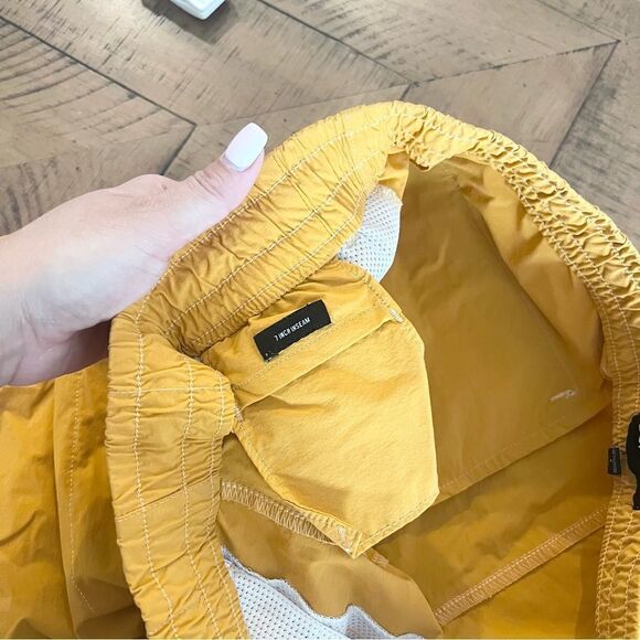 Bonobos Swim Trunks Men's Yellow Board Shorts Unlined 7" Inseam Pocket Size L - Picture 7 of 7